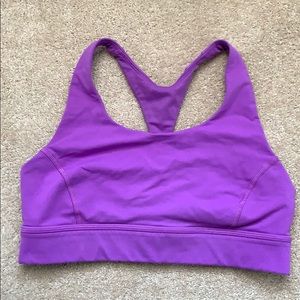 Lululemon sports bra